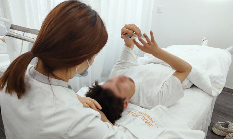 轻医美皮肤管理加盟：让美丽触手可及