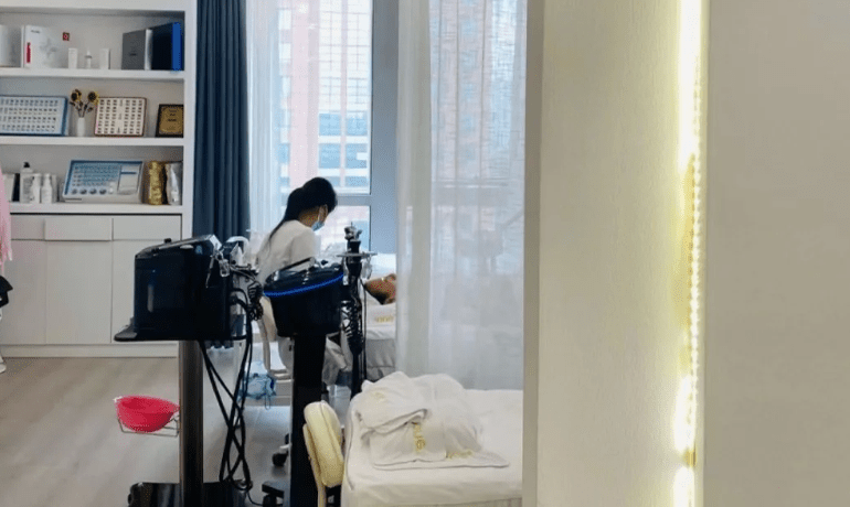 杭州皮肤管理加盟：开启您的美肤事业之路